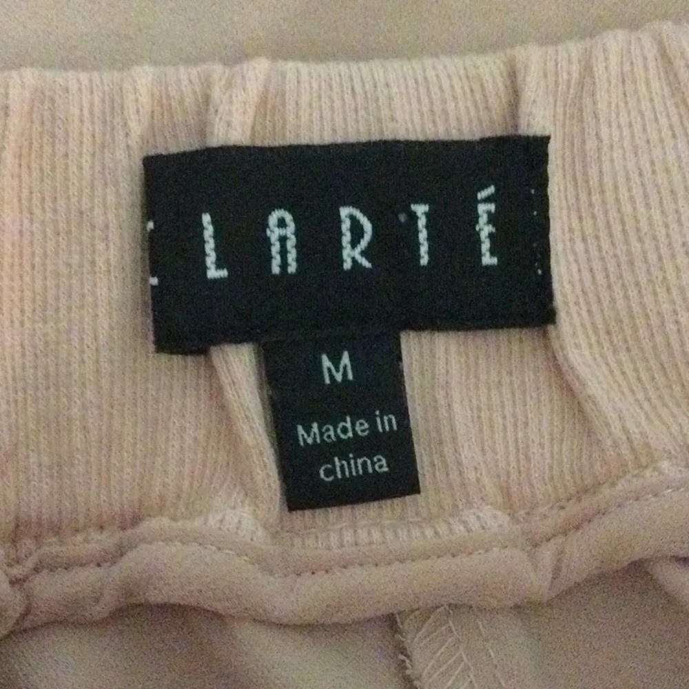 Clarte Pink Chiffon Pants - Picture 9 of 10